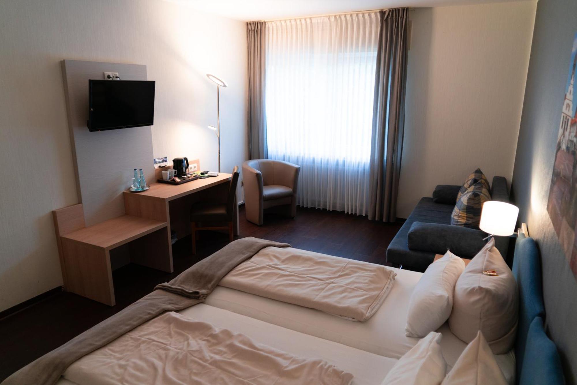 Hotel-Restaurant Kolpinghaus Lingen Ngoại thất bức ảnh